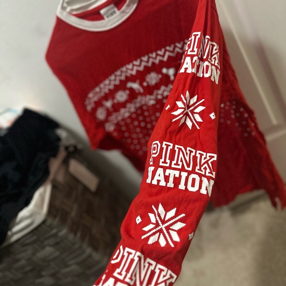 PINK Victoria's Secret Red Long Sleeve Top - Picture 3 of 4